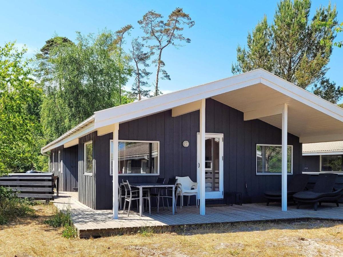 8 Person Holiday Home In Nex Snogebæk Exteriör bild