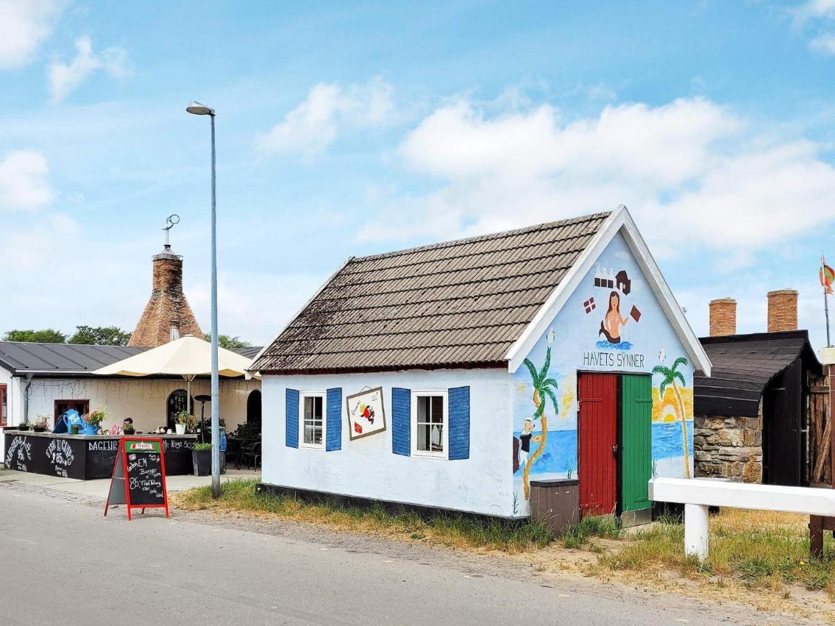 8 Person Holiday Home In Nex Snogebæk Exteriör bild