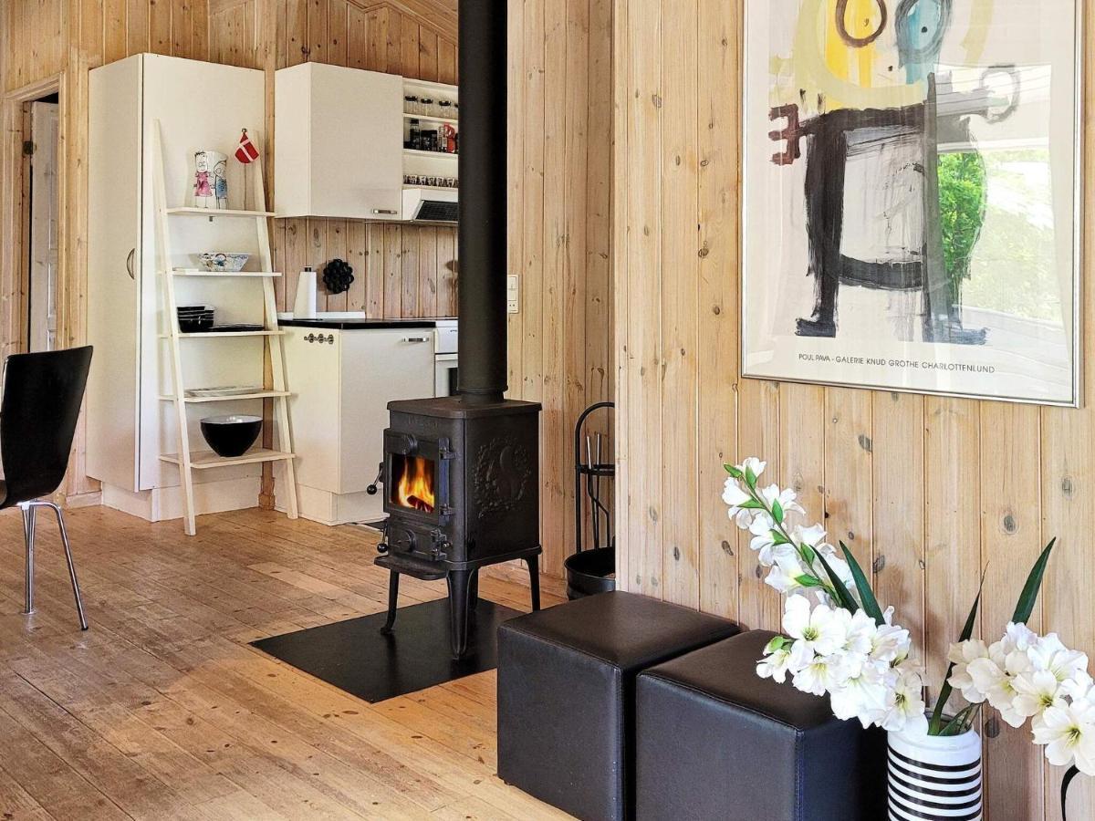 8 Person Holiday Home In Nex Snogebæk Exteriör bild