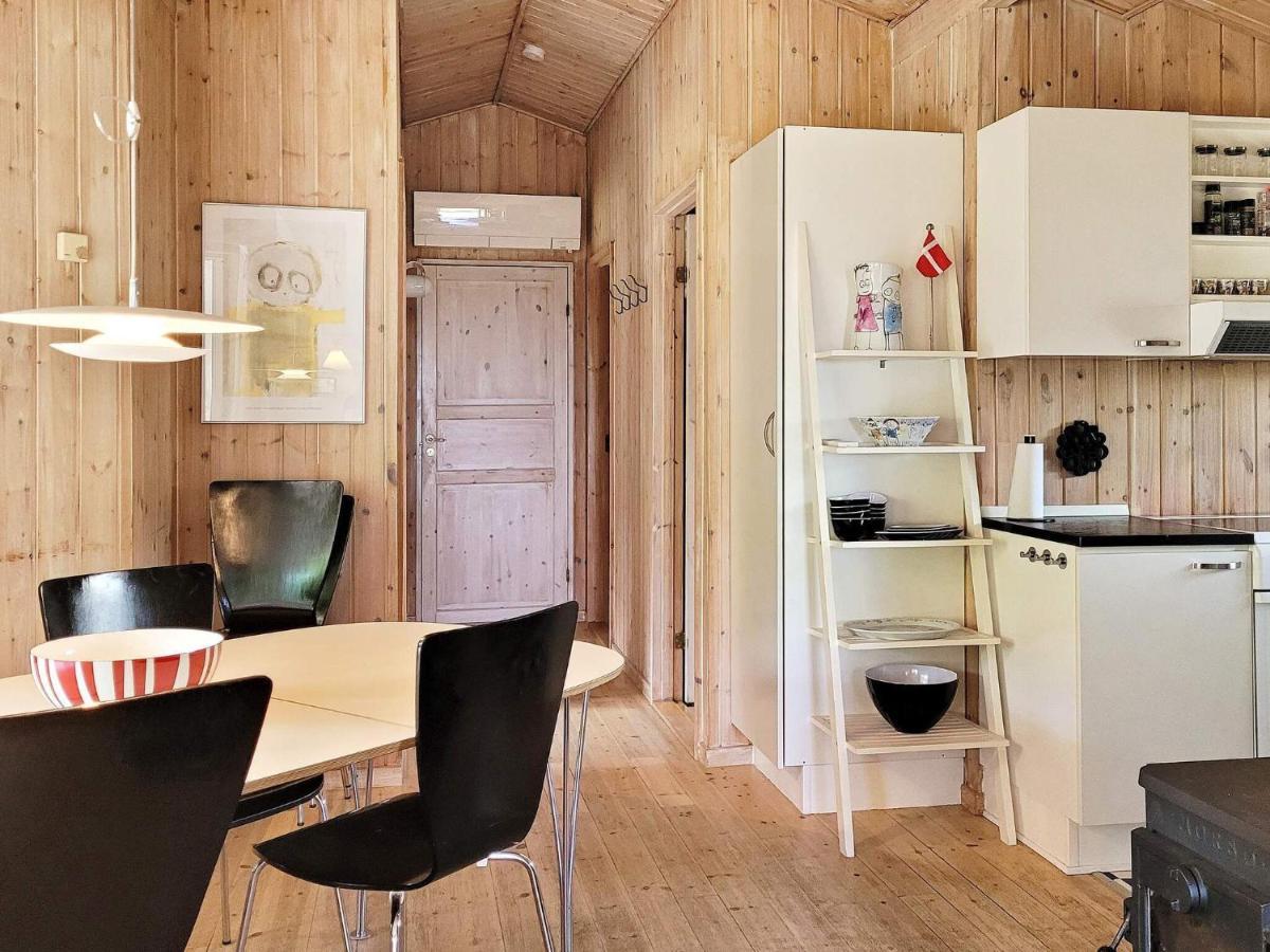 8 Person Holiday Home In Nex Snogebæk Exteriör bild